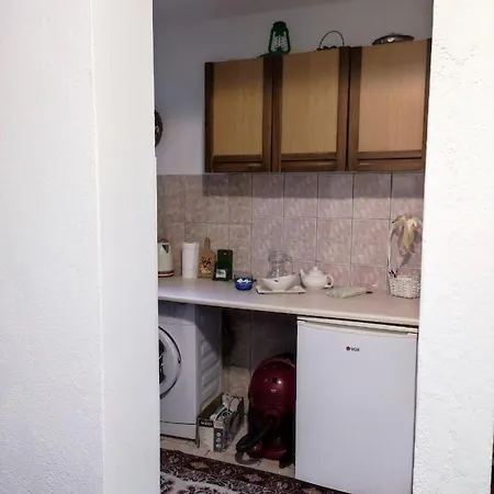 Apartman Elmina Apartment *